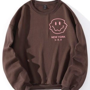 Brown graphic pullover with pink detail🤎💕